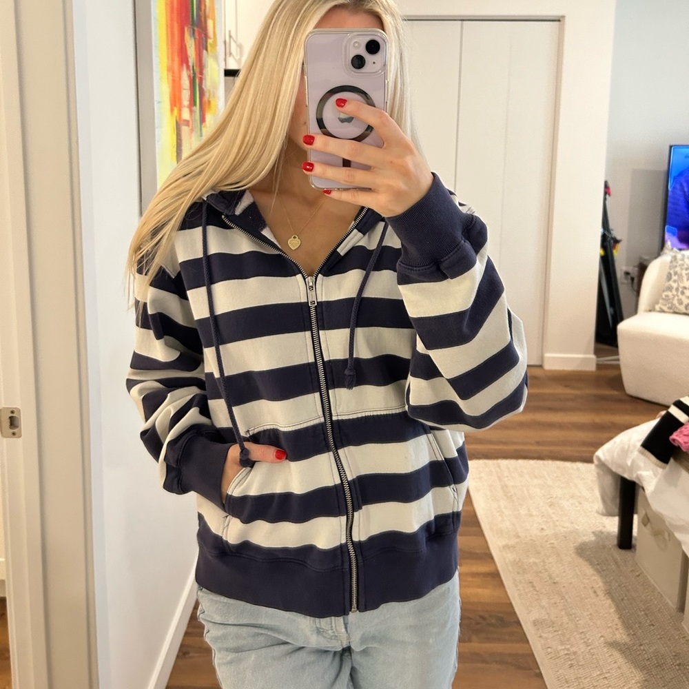 Brandy Melville Zip Up Hoodie
